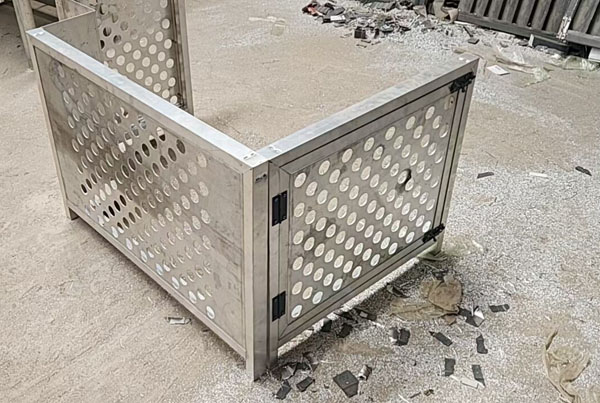 鋁單板空調(diào)罩車間生產(chǎn)